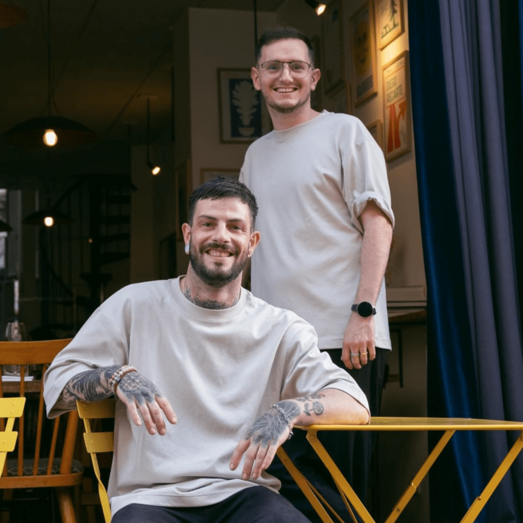 Photo du duo de chefs Etienne Dupuy et Alexandre Aziza en résidence chez Fulgurances l'Adresse