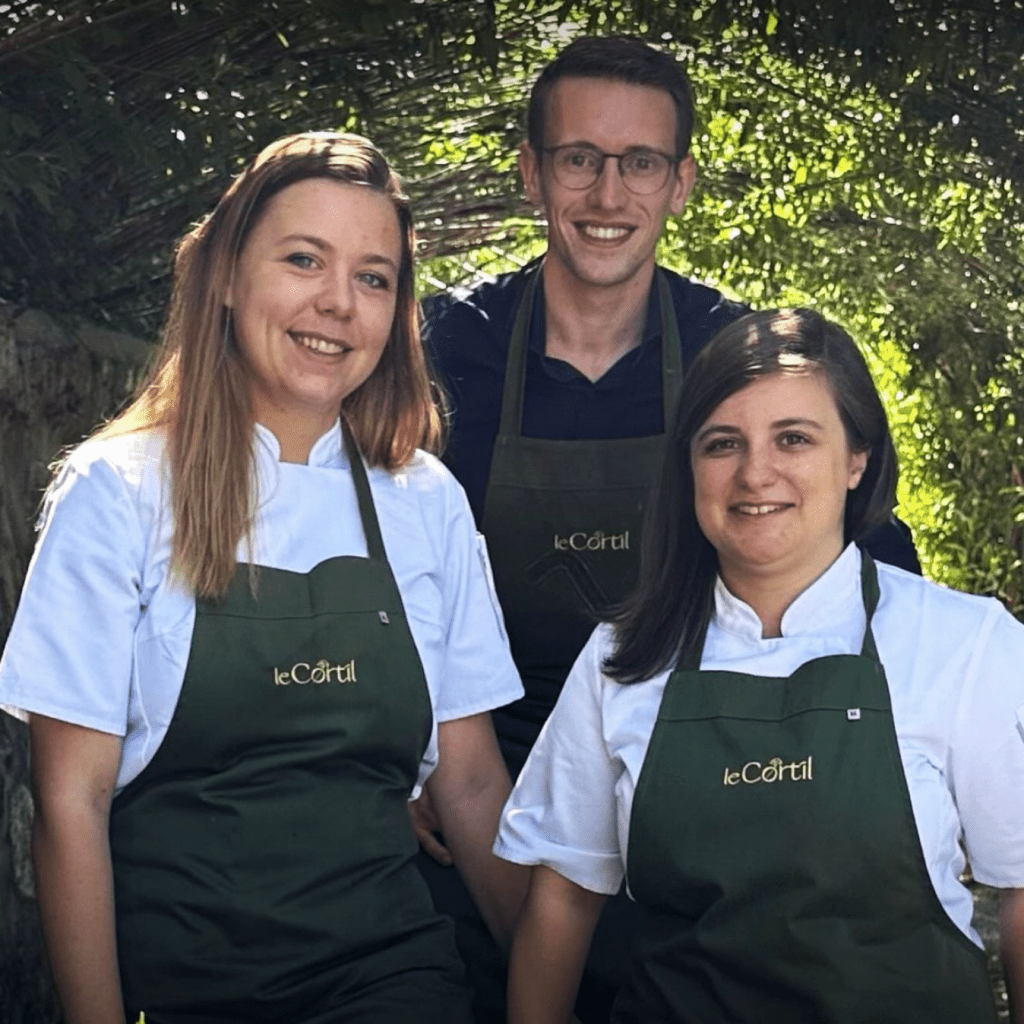 Photo des chefs Nina Kamoun Lisa Gutz et Lorenzo Martini en résidence au Cortil