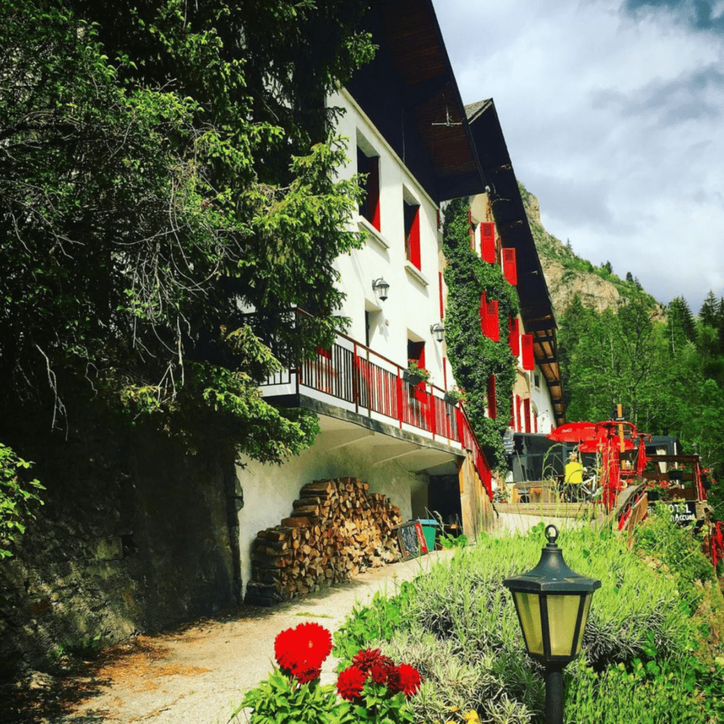 Photo de l'hôtel Au Bon Accueil résidence de chefs en montagne